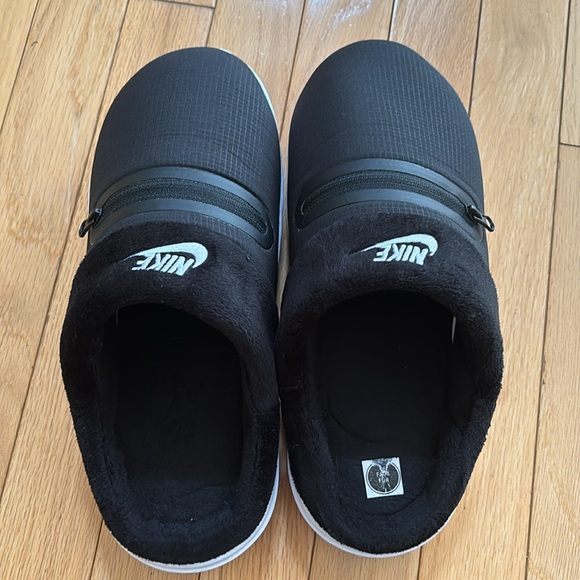 Nike Winter Slippers Burro Black White - size 9 - Picture 3 of 3